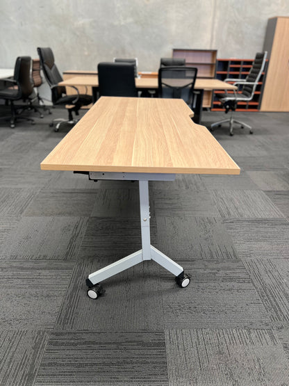 Folding Training Tables